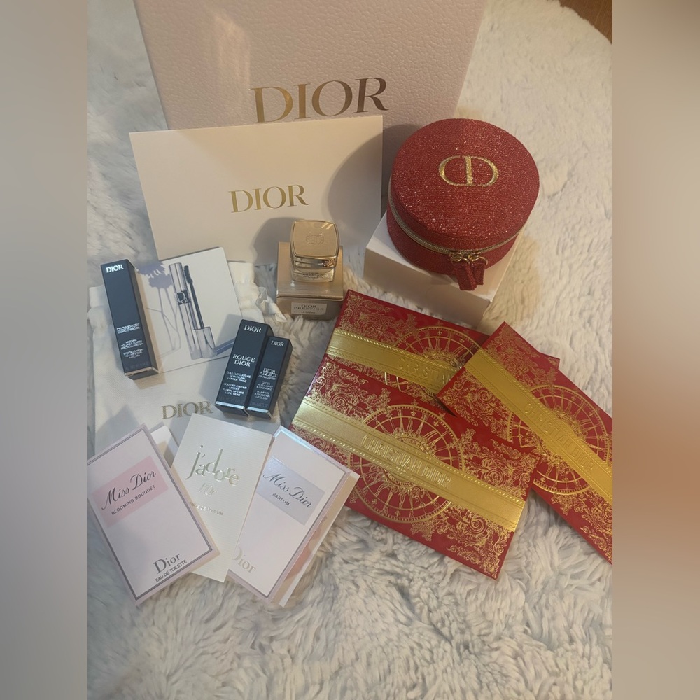 Dior New Year Holiday Gift Set